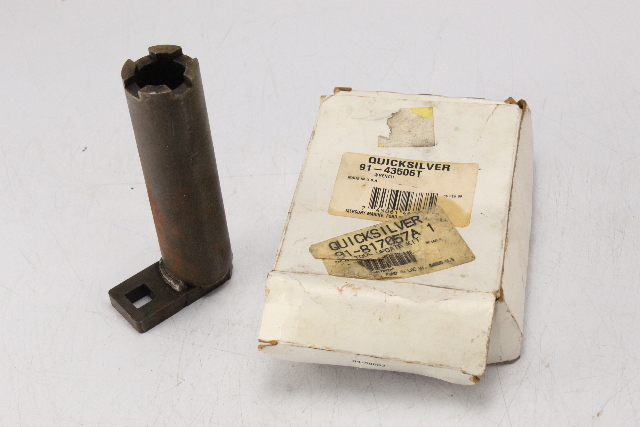 43506T 91-43506T Mercury 1989-1999 Bearing Retainer Wrench Tool 40 50 + HP NEW