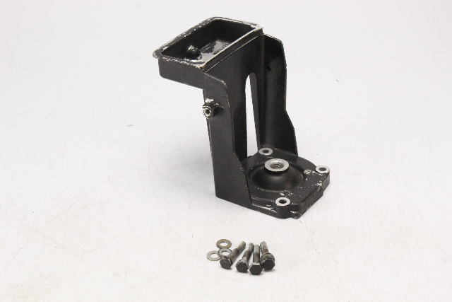9152T2 Mercury 1984-1998 Cylinder Head 2.5 3.3 HP