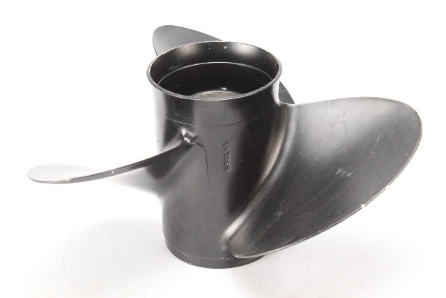 3411-135-15 Solas 1984 & UP ALUM 13-1/2 X 15 Propeller 50 60 + HP 6 MTH HUB WTY