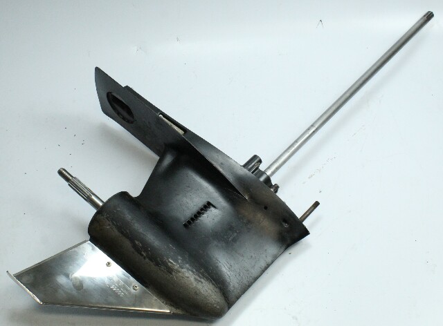 1 YEAR WARRANTY Mercury V6 1976-2005 XL 25" Lower Unit 135 150 175 HP 2:1 OEM
