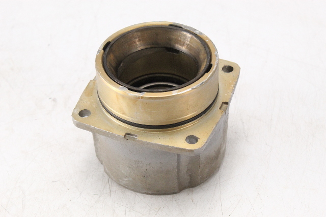 3840838 21702086 3852272 Volvo Penta SX-A Pinion Bearing Carrier