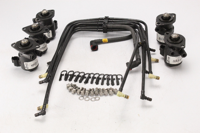 5000583 5004477 Johnson Evinrude OMC 1998 Fuel Injector & Manifold Set 90 115 HP