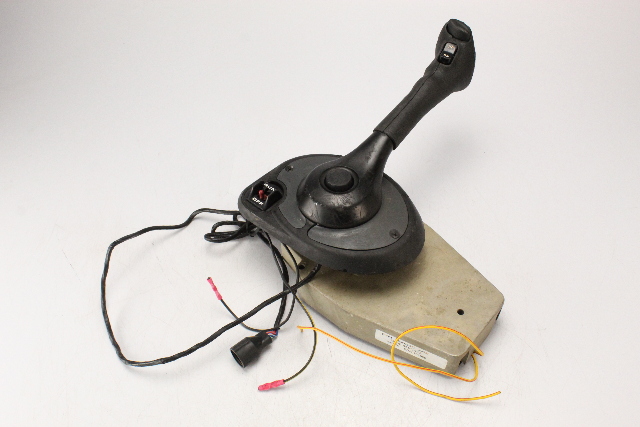 858690A2 Mercury Concealed Side Mount 3 Wire Control Box Handle W/ Trim Switch