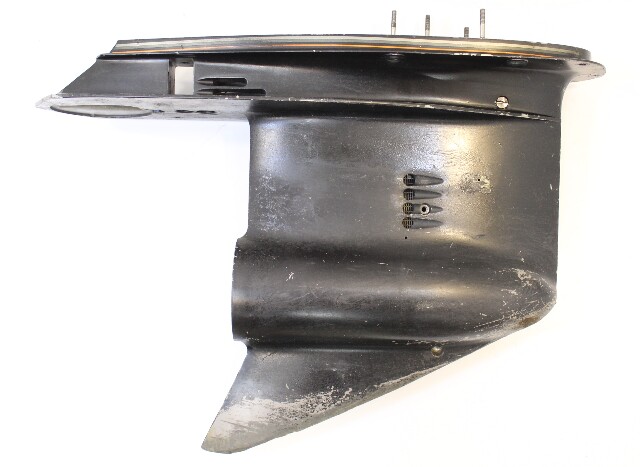 OMC Cobra 1983 1982 1983 1990 Cobra Empty Gearcase Housing 100 120 140 150 + HP