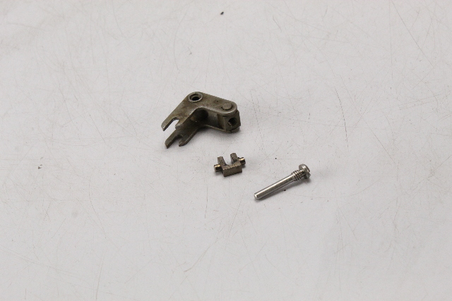 FA84621-1 826374 Mercury 1975-90 Gear Shift Arm Coupling with Bushing 70 75 + HP