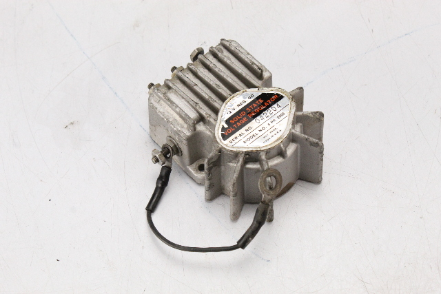 F404470-1 Chrysler Force 1975-84 Voltage Regulator 70 75 85 90 100 + HP 1 YR WTY