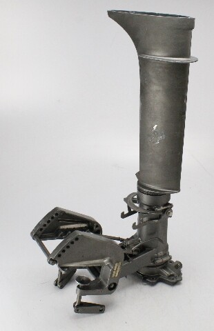 9214M 8349M 8350M Yamaha Mariner 1977-81 Driveshaft Housing & Brackets 20" 4+ HP