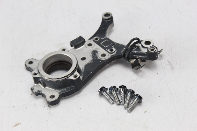 11411-87J00-019 5031303 Suzuki Johnson 1999-00 Upper Oil Seal Housing 40 50 HP