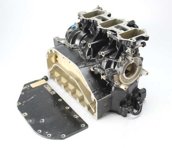 439828 Johnson Evinrude 1986-1994 Empty Cylinder Block 60 65 70 HP 3 Cylinder