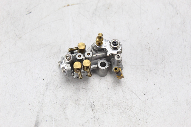 6H1-13200-02-00 Yamaha 1989-2006 Oil Injection Pump 75 90 HP