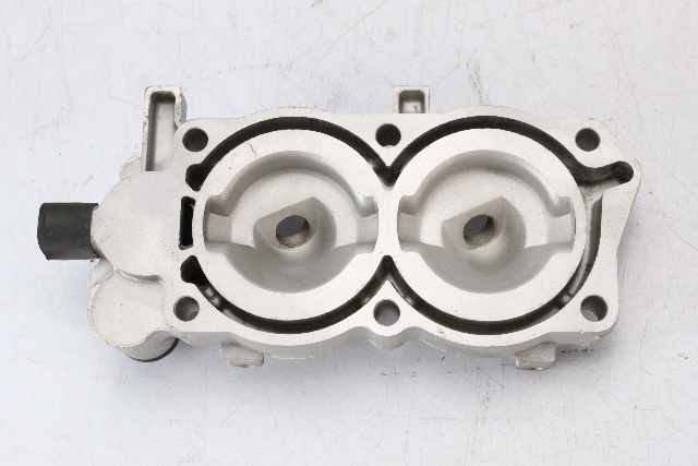 350949 338234 Johnson Evinrude 2003-2007 Cylinder Head 10 15 HP