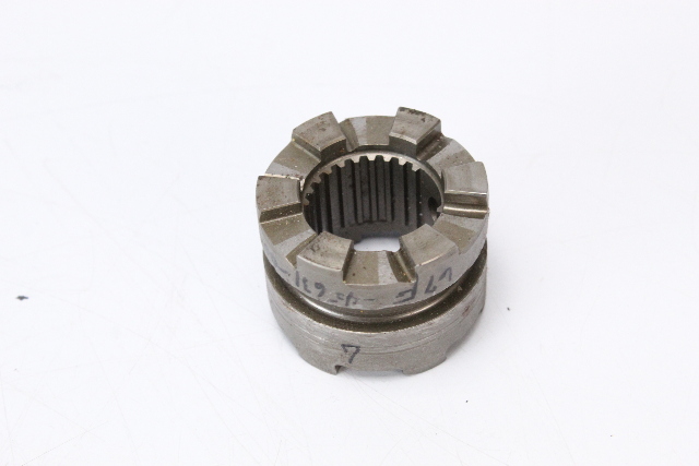 67F-45631-00-00 6D8-45631-00-00 Yamaha 1999-05 Clutch Dog 50 60 75 80 90 100 HP