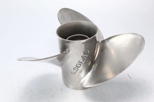 3451-139-17 Solas HR Titan STT RH 13-7/8 x 17 Propeller 50 + HP 6 M HUB WTY