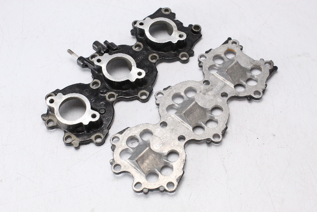827998A1 19075A3 Mercury Mariner 1991-2000 Manifold & Reed Plate 50 55 60 HP