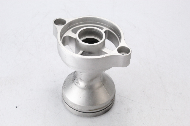 41201-ZY6-000ZA Honda 2004 & Up 20" BF Bearing Carrier 115 135 150  HP