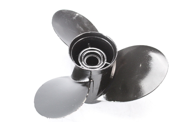 48-73132A45 Mercury Black Max ALUM RH 11-1/4 x 10 Propeller 25 30 35 40 48 45+HP
