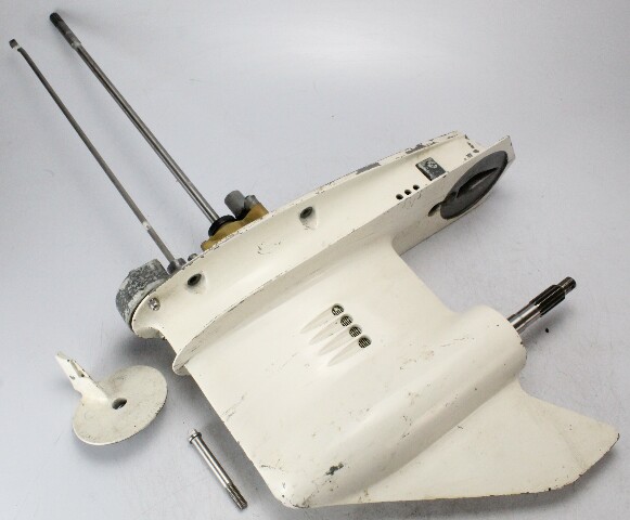 1 YEAR WARRANTY Johnson Evinrude 1976-1988 20" Lower Unit 40 45 48 50 55 60 HP