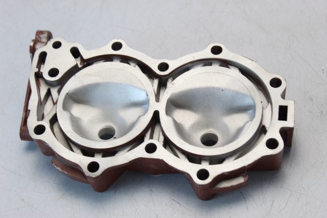 377613 C# 314945 Johnson Evinrude 1950 Cylinder Head 18 HP