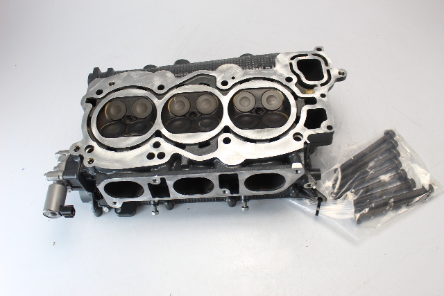 6CB-11110-12-00 Yamaha 2015 & UP STBD Cylinder Head 200 225 250 275 HP
