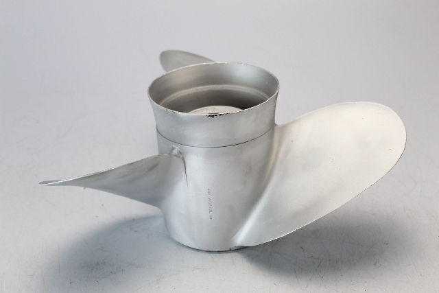48-78120A40 48-78120-19 1978 & UP Aluminum Mercury Propeller 14 x 19 90 115+ HP