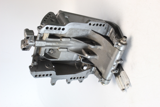 8710A21 Mercury Mariner 1976-98 Swivel & Transom Brackets W/ Arm 135 150 175 +HP