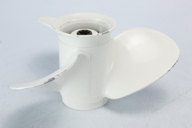 Yamaha Aluminum 8 Spline 9-1/4 x 12-J1 Propeller 15 20 HP 6 MONTH HUB WARRANTY