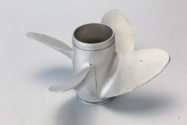 176425 Johnson Evinrude 4 Blade ALUM RH 10-1/2 X 14 Propeller 15 20 25+ HP