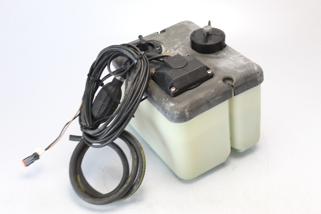 176712 Johnson Evinrude 1983-19 2 Wire 1.8 Gallon Oil Tank 35 + HP OEM