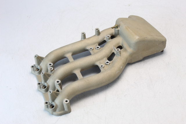 898103T01 Mercury 2006-10 Intake Manifold EFI 25 30 HP 3 Cylinder