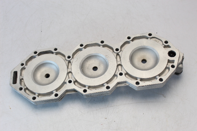 C# 333108 Johnson Evinrude Cylinder Head 185 200 225 HP