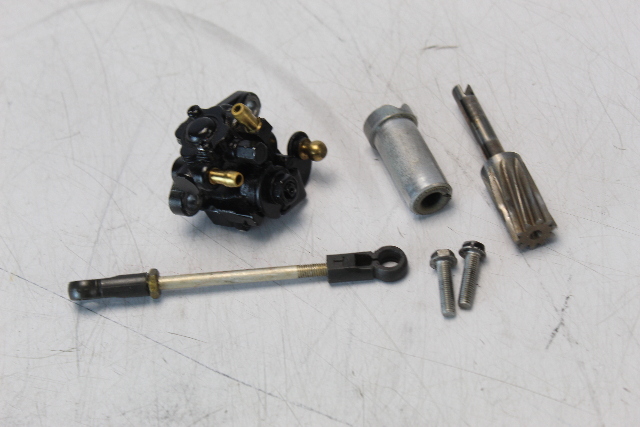 818902A2 Mercury Mariner 1994-2006 Oil Injection Pump 30 40 50 HP