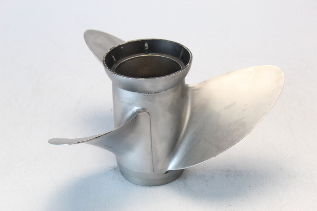 390850 Johnson Evinrude RH 1975-05 12-1/4 x 15 Propeller 40 45+ HP 6 MTH HUB WTY