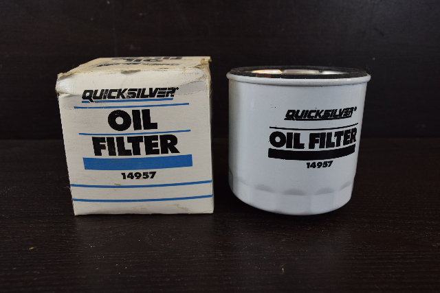 New Old Stock Quicksilver Oil Filter # 14957