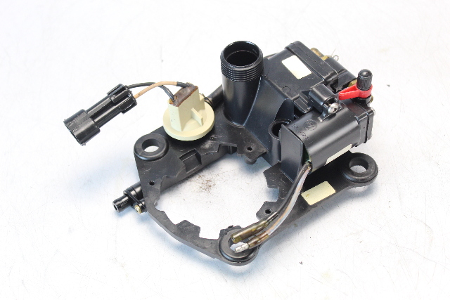 335385 Johnson Evinrude 1991-2006 Vapor Separator Cover & Fuel Bracket 90 + HP