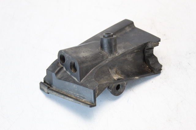 435273 Johnson Evinrude 1991-2001 Fuel & Oil Retainer 90 105 115 150 175 HP