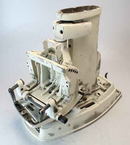 335430 436192 Johnson Evinrude 1982-1992 Complete Midsection 20 25 30 35 HP