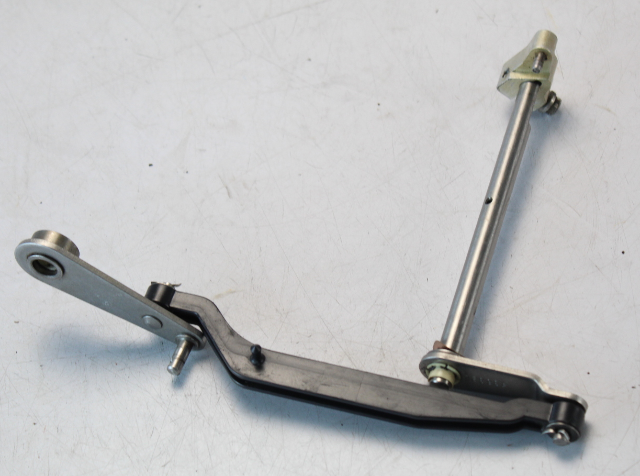 436822 335382 Johnson Evinrude 1991-2006 Shift Shaft & Arm 90 100 105 115 + HP