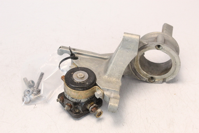 333929 586180 Johnson Evinrude 1976 - 2005 Starter Bracket & Solenoid 20 25 28 +HP