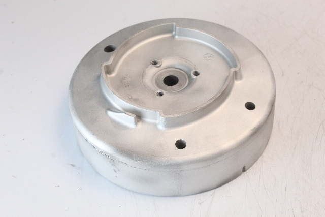 582388 583564 Johnson Evinrude 1983-1990 Flywheel  3 4 HP