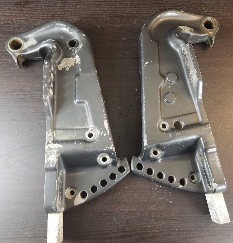 395844 396309 Johnson Evinrude 1985-2001 Transom Brackets 50 60 65 70 85 88 + HP