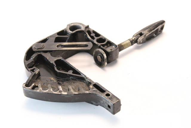 8894A8 Mercury 1986-93 Port Clamp Bracket 6 8 9.9 10 15 HP