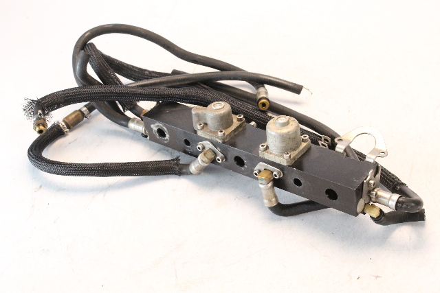 884429T16 Mercury Optimax 2001-2003 Port Fuel Rail 200 225 HP 3.0L DFI