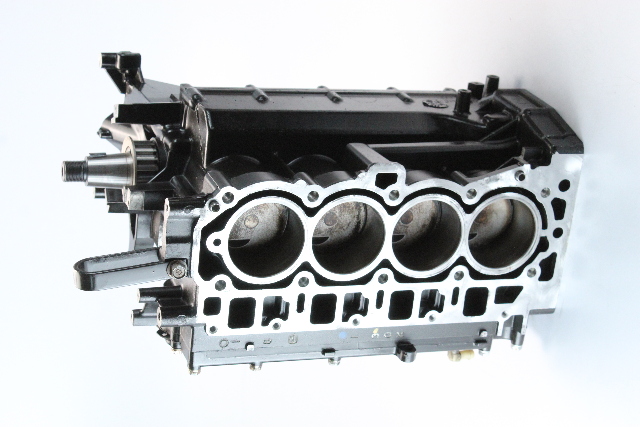 Mercury 2001 - 2006 Undressed Powerhead 40 50 60 HP EFI 4-Stroke 4 Cylinder