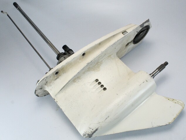 1978 - 1991 Johnson Evinrude 20" Lower Unit 85 88 90 100 110 115 140 HP V4