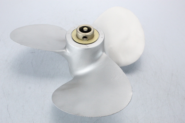 OMC RH Aluminum 14 x 11 Propeller 100 - 245 HP