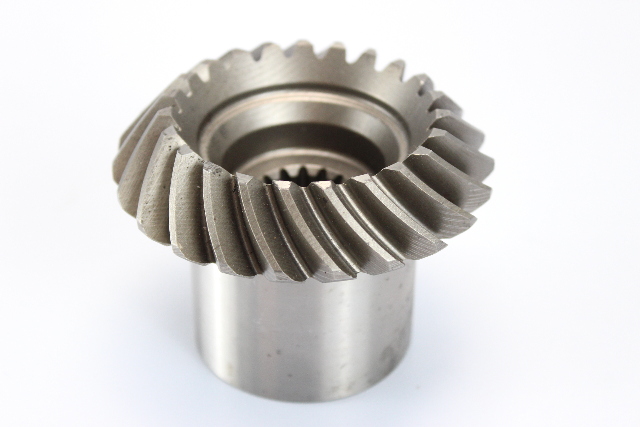 Mercury Mercruiser Pinion Gear 23 TOOTH 15 Spline GOOD CONDITION