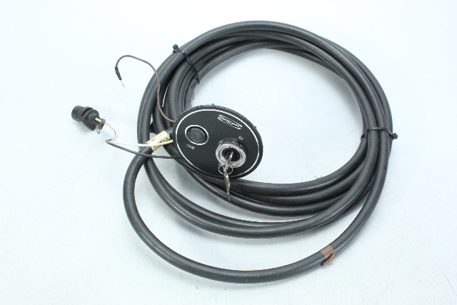 NEW OEM Mercury Pre 1985 Panel Mounted Key & Choke Switch Kit 650 3 Cylinder