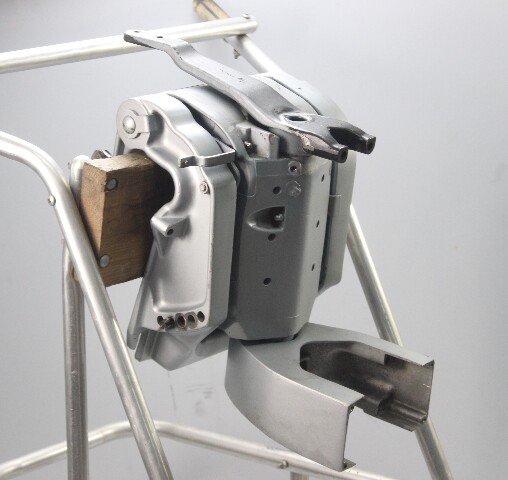 Johnson Evinrude 1976 - 1988 Swivel & Clamp Brackets W/ Arm 35 40 48 50 55 60 HP