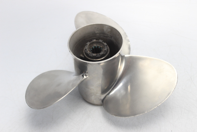 Mercury STT 10-1/2 x 11 RH Propeller 9.9 & 15 18 20 25 HP 3 Blade 10 Splines