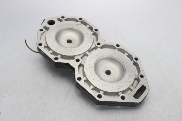 Johnson Evinrude 1985 1986 1987 Cylinder Head 120 140 HP V4 CLEANED & INSPECTED
